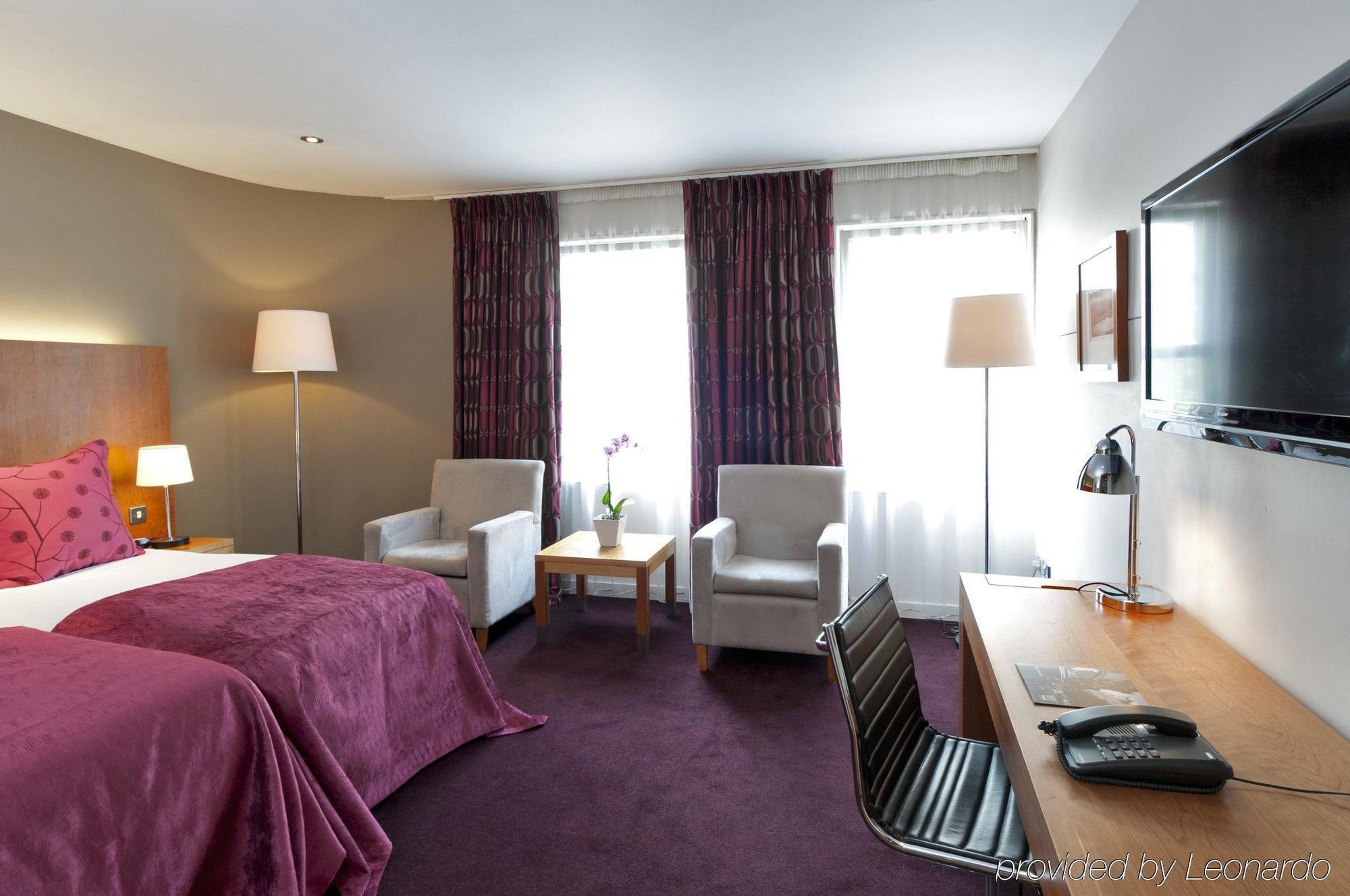 派克斯爱丁堡城市酒店 客房 照片